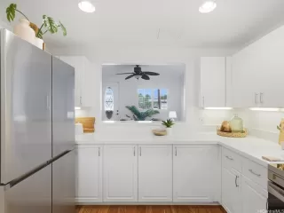 Photo #6: 202605766 Listing 