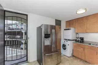 Photo #6: 202605767 Listing 