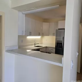 Photo #2: 202605773 Listing 