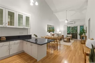 Photo #2: 202605825 Listing 