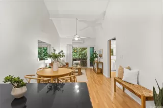 Photo #4: 202605825 Listing 