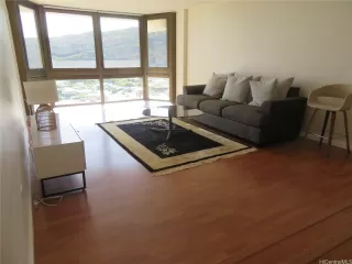 Photo #3: 202605835 Listing 