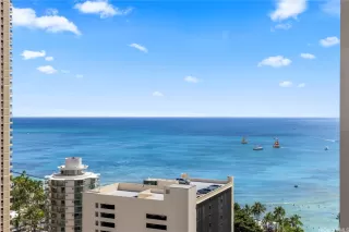 Photo #4: 202605836 Listing 