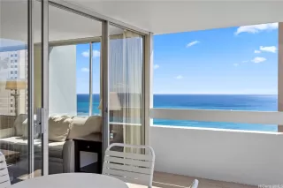 Photo #5: 202605836 Listing 