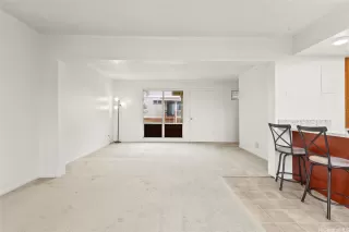 Photo #6: 202605844 Listing 