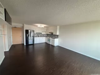 Photo #2: 202605849 Listing 