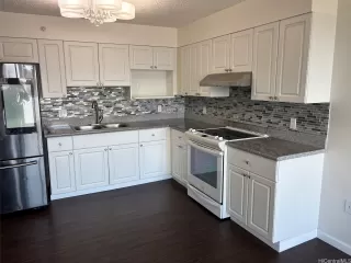 Photo #4: 202605849 Listing 