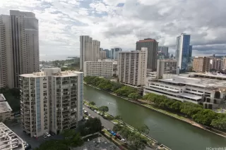 Photo #4: 202605858 Listing 