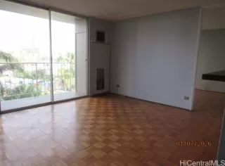 Photo #5: 202605869 Listing 