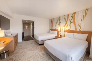 Photo #2: 202605870 Listing 