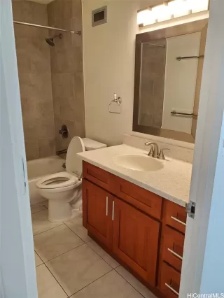 Photo #2: 202605875 Listing 