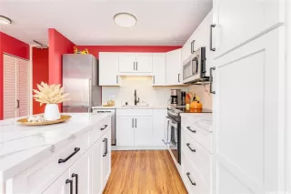 Photo #3: 202605896 Listing 