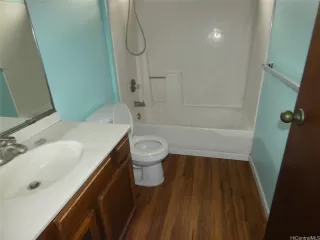 Photo #5: 202605912 Listing 