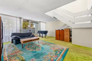 Photo #2: 202605929 Listing 