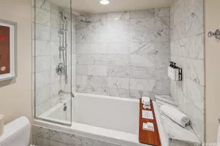 Photo #5: 202605944 Listing 