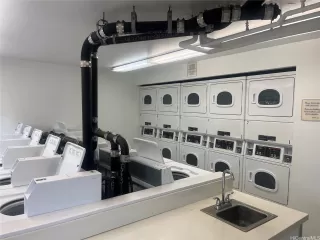 Photo #6: 202605945 Listing 