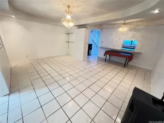 Photo #2: 202605950 Listing 