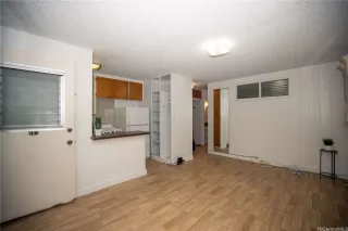 Photo #2: 202605952 Listing 