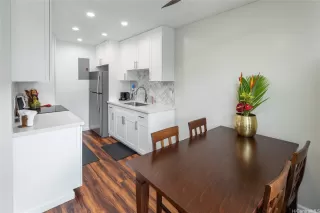 Photo #3: 202605966 Listing 