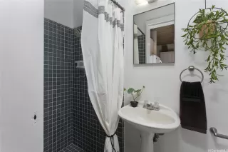 Photo #5: 202605971 Listing 