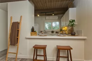 Photo #6: 202605971 Listing 