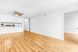 Photo #4: 202605977 Listing 