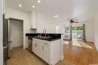 Photo #2: 202605981 Listing 