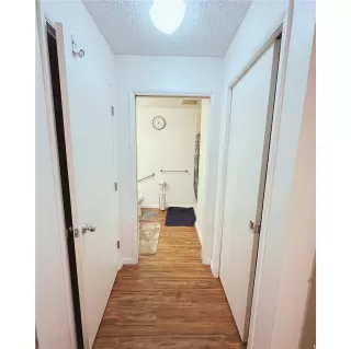 Photo #6: 202605989 Listing 