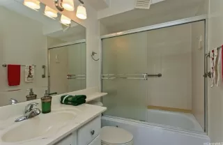 Photo #6: 202606009 Listing 