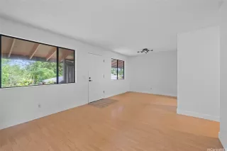 Photo #3: 202606027 Listing 