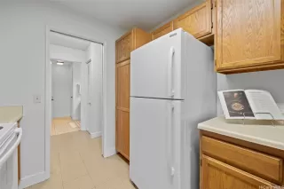 Photo #6: 202606027 Listing 