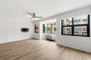 Photo #4: 202606032 Listing 