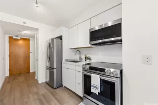 Photo #5: 202606032 Listing 