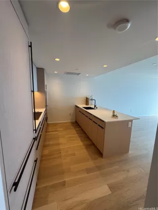 Photo #3: 202606035 Listing 