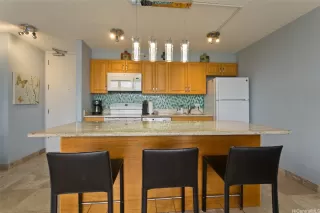 Photo #3: 202606040 Listing 