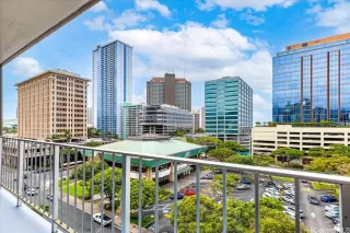 Photo #6: 202606053 Listing 