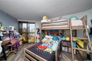 Photo #5: 202606065 Listing 