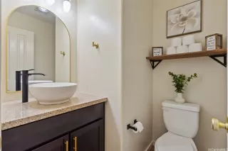 Photo #6: 202606072 Listing 