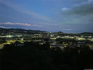 Photo #6: 202606087 Listing 