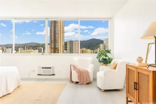 Photo #4: 202606095 Listing 