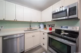 Photo #6: 202606128 Listing 