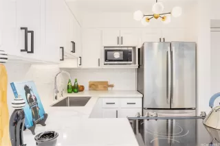 Photo #4: 202606216 Listing 