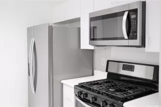 Photo #4: 202606255 Listing 