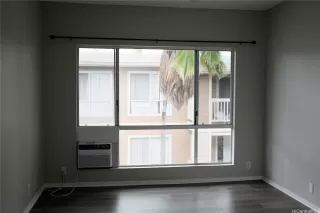 Photo #6: 202606255 Listing 