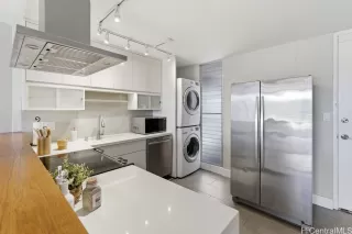 Photo #6: 202606265 Listing 