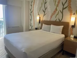 Photo #2: 202606272 Listing 