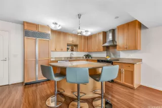 Photo #5: 202606277 Listing 