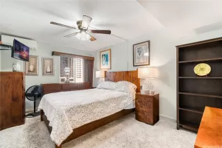 Photo #5: 202606318 Listing 