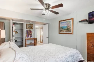 Photo #6: 202606318 Listing 