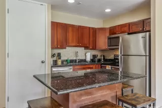 Photo #3: 202606331 Listing 